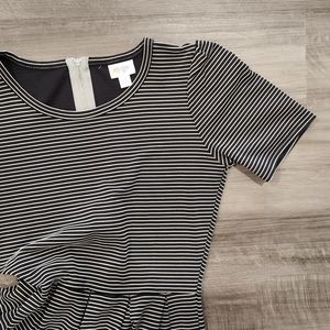 Lularoe Amelia black and white striped dress with pockets size small